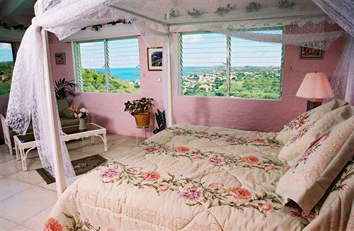 Carringtons Inn Saint Croix Island Bagian luar foto