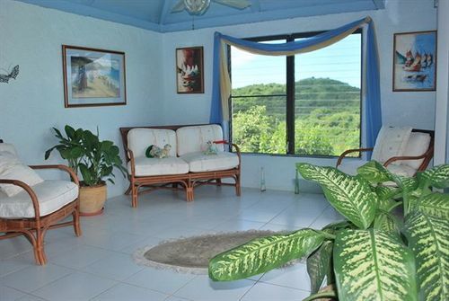 Carringtons Inn Saint Croix Island Bagian luar foto