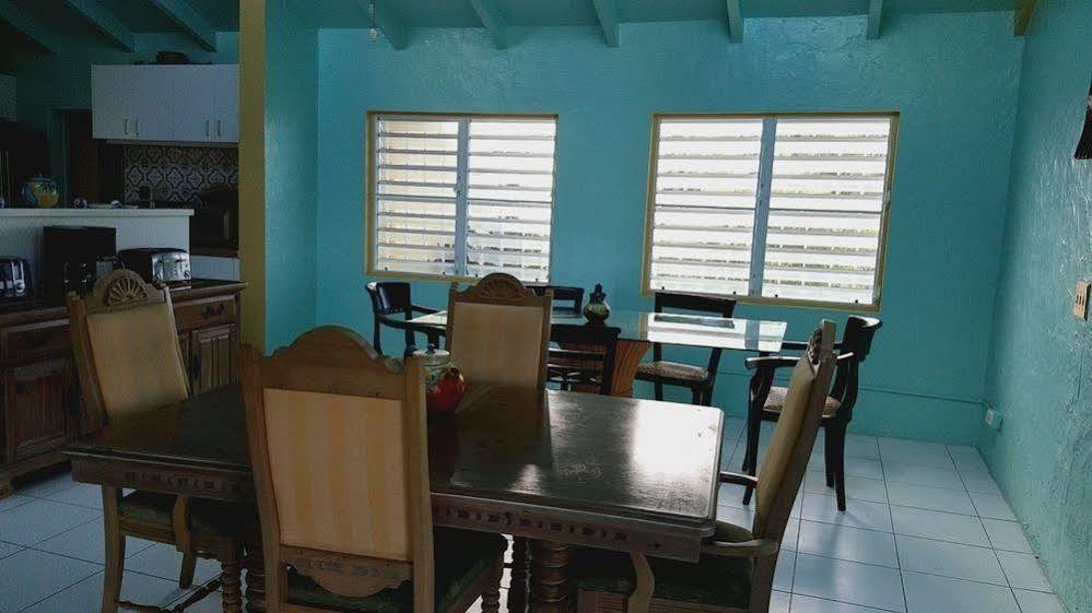 Carringtons Inn Saint Croix Island Bagian luar foto